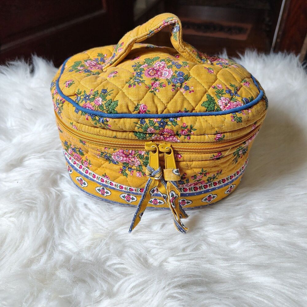 Vera Bradley VTG  Quilted cosmetic Bag Retired Provencal Pattern RARE